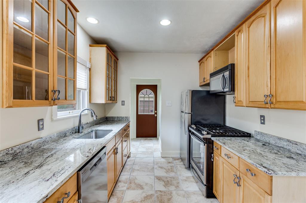 Bluebonnet Hills - Residential Lease