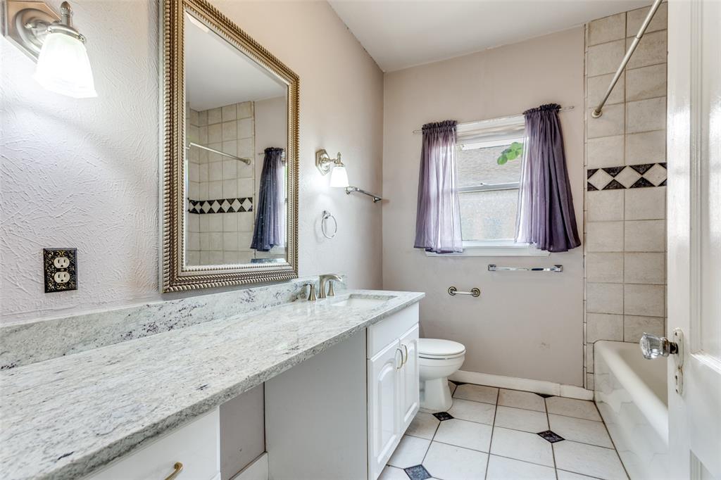 Bluebonnet Hills - Residential Lease