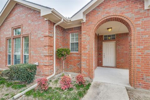 1302 Poinsettia Boulevard Denton TX 76208