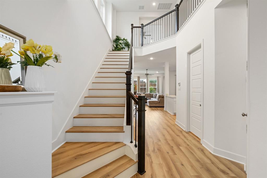 2014 White Grove Drive