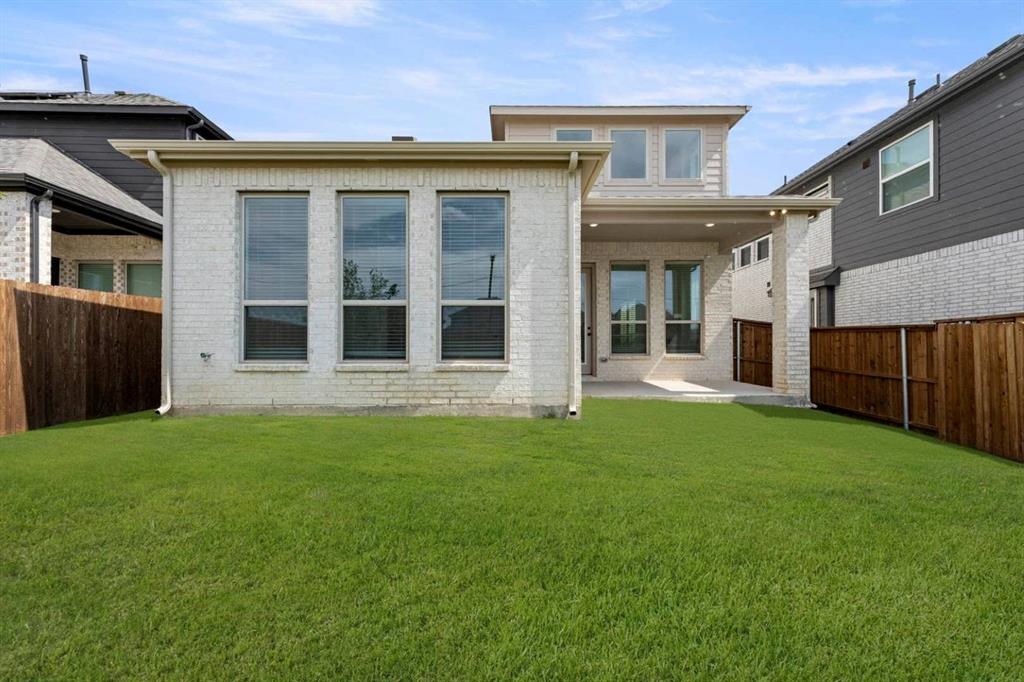 817 Meadow Spring Lane