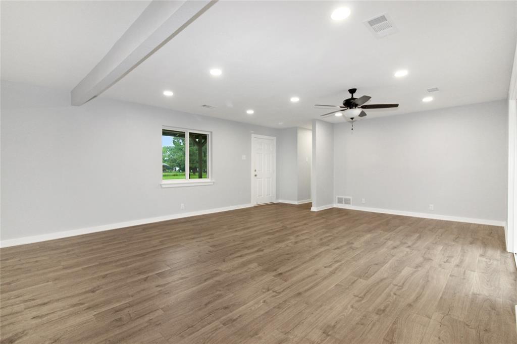 Club Lake Estates - Residential