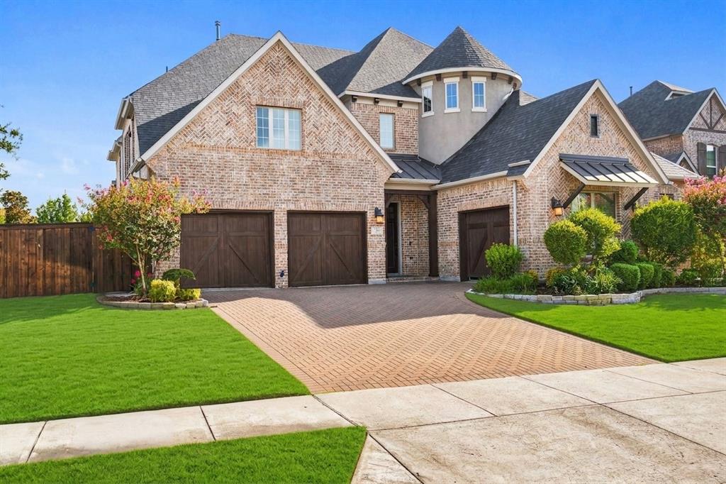 3923 Idlebrook Drive