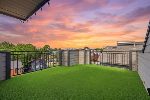 Photo of 5905 Ross Avenue #1, Dallas, TX 75206 (MLS # 21329593)