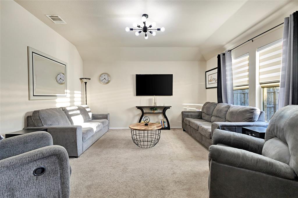 1475 Arabella Avenue