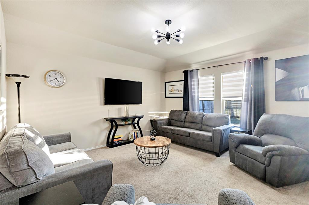 1475 Arabella Avenue