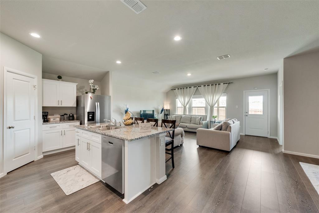Photo of 16545 Club Springs Lane, Fort Worth, TX 76247 (MLS # 21320644)