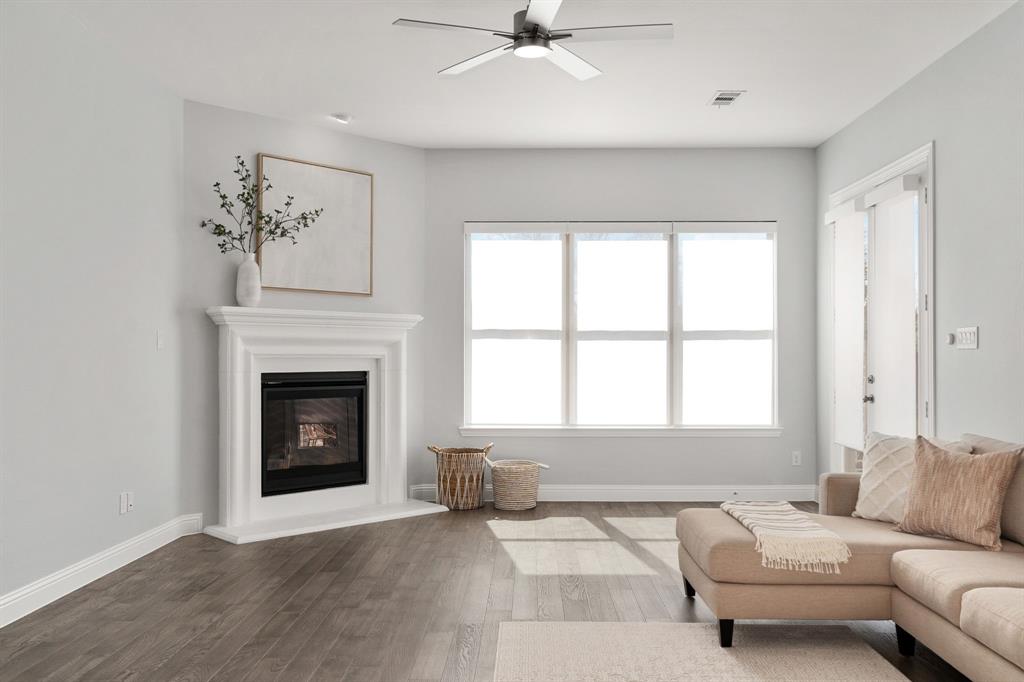 Villages Of Prairie Commons West - Residential