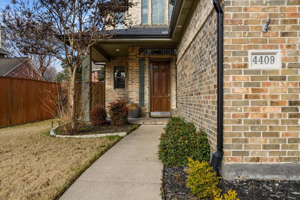4409 Ridgecove Drive