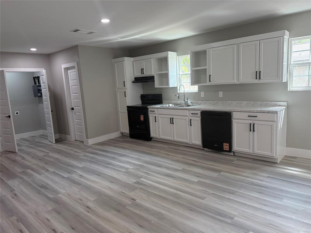 Walker Oaks Add - Residential