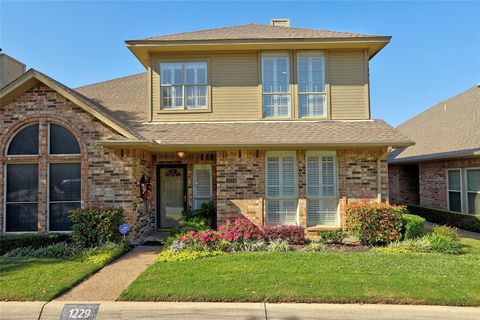 A home in Hurst