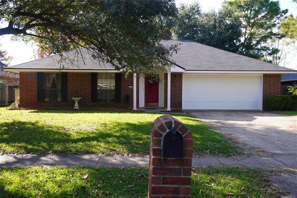 1612 GENTILLY DR, SHREVEPORT, LA 71105 - Image 1fc05f986c8f8bd34110ea8a9355bca0/1928416894