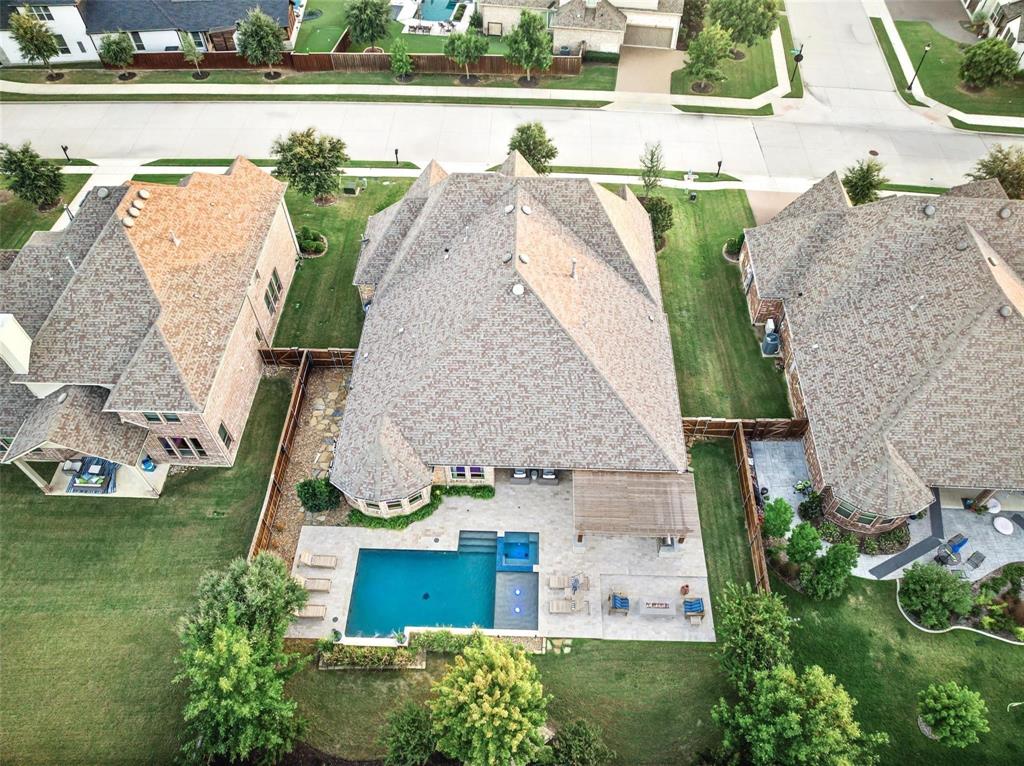 2718 Corral Drive