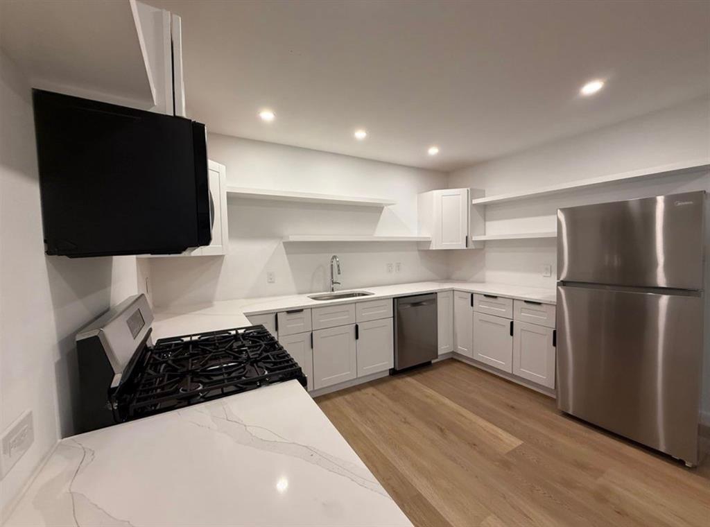 Brentwood - Residential