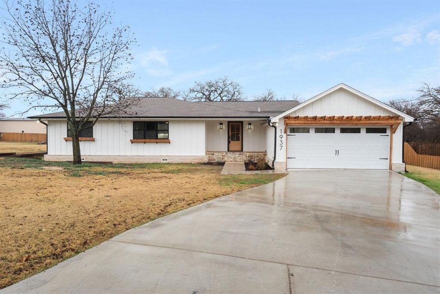 Beautiful 4 bedroom 3 bath home! Check this one out! It is literally brand new from the bottom to the top. This home has been meticulously renovated and was done to a very high standard. This home features 4 large bedrooms, 3 full bathrooms, a huge open concept living, kitchen and dining room area! The home sits on an oversized lot, has a brand new concrete drive way! The home features a brand new 30 year composition roof, all new luxury vinyl plank flooring, custom cabinets throughout, granite counter tops, and brand new windows. It has brand new fixtures as well. This is truly a move in ready home, with plenty of space for the entire family! The home was done in all the right colors and finishes! You will not find a nicer home than this, so come take a look before its too late!!