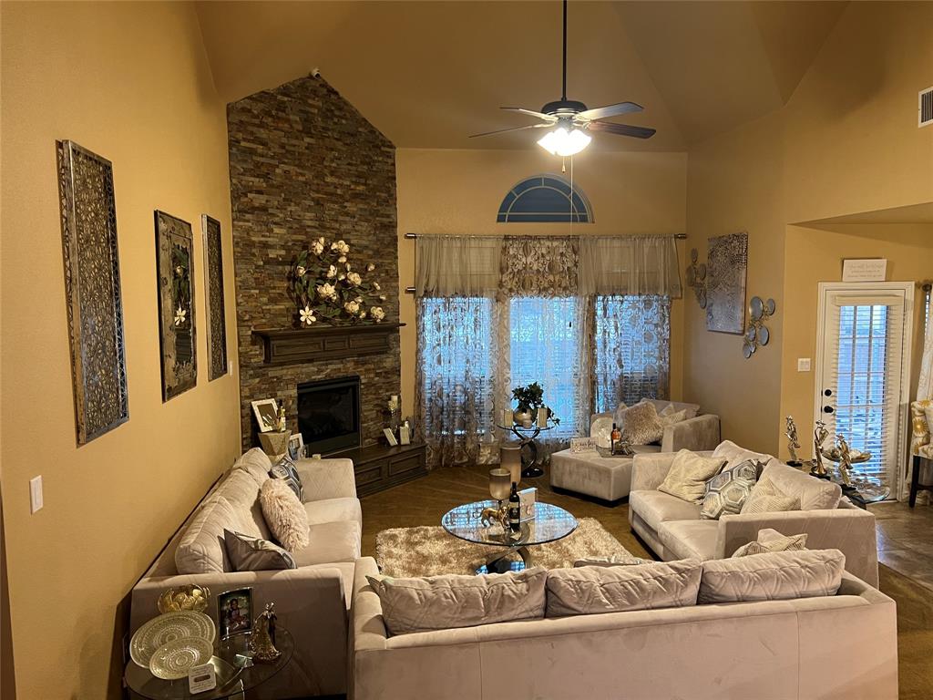 Garden Vly Mdws - Residential