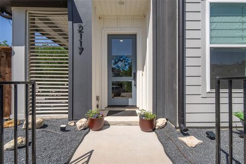2117 River East Lane Fort Worth TX 76111