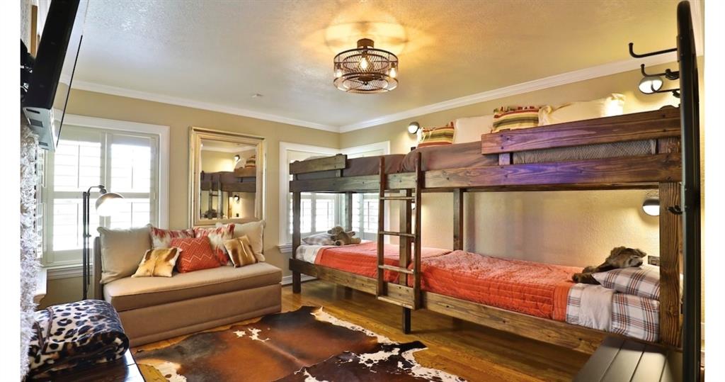 Elmwood West - Residential