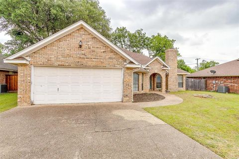 3941 Devonaire Drive Fort Worth TX 76008