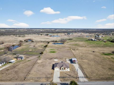 Photo of 4821 County Road 2662, Royse City, TX 75189 (MLS # 21188768)
