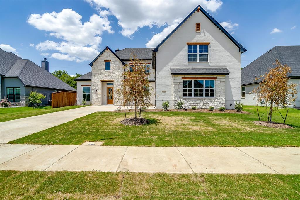 622 Golden Crest