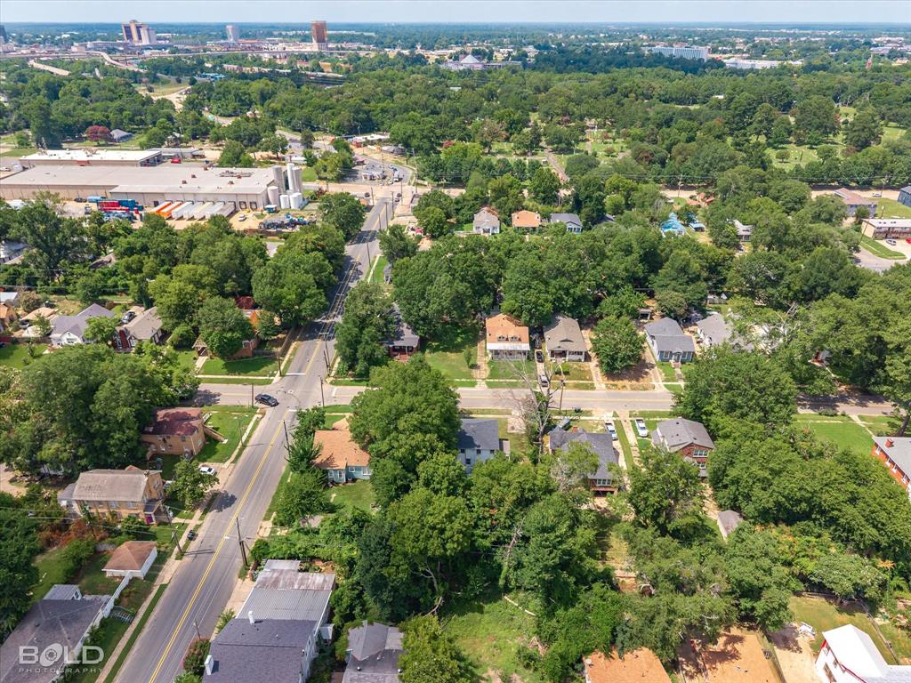 Shreveport, Louisiana 71101, United States, 5 Bedrooms Bedrooms, ,3 BathroomsBathrooms,Residential,Active,169795