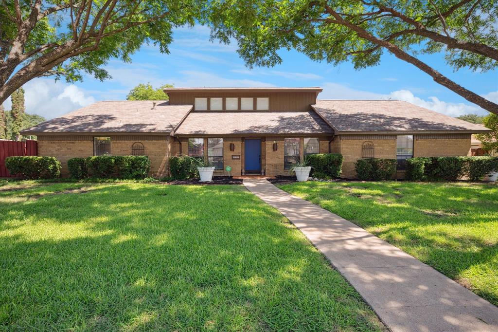 2517 Belmont Place