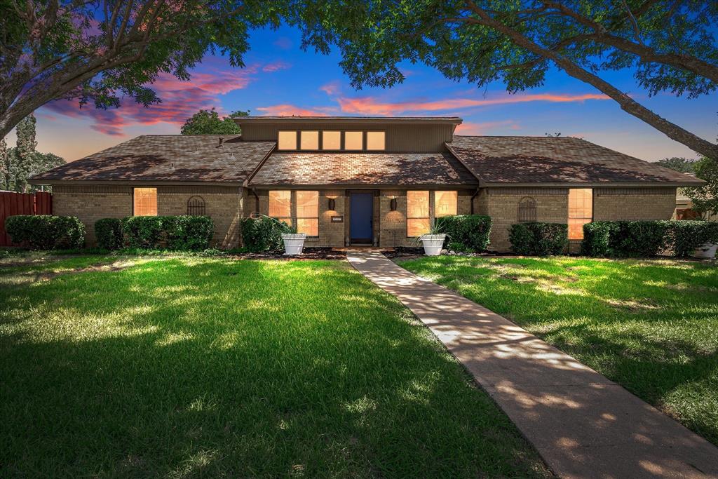 2517 Belmont Place
