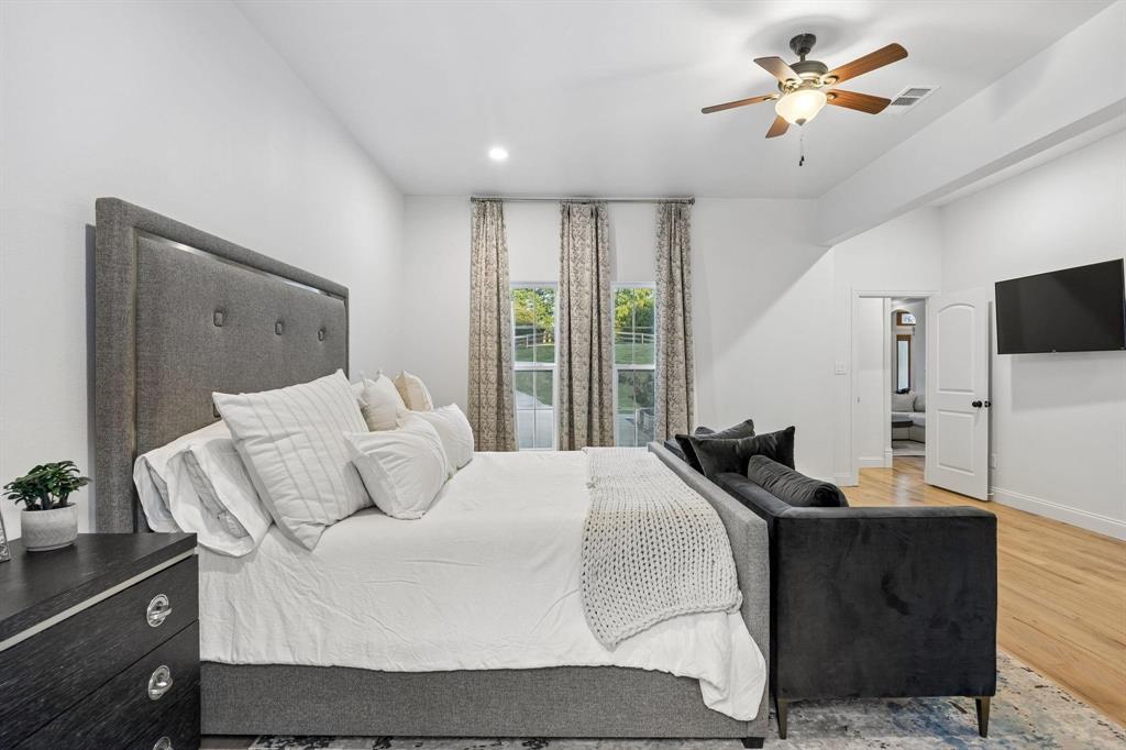 Oak Point, Texas, 75068, United States, 4 Bedrooms Bedrooms, ,4 BathroomsBathrooms,Residential,Active,2051957