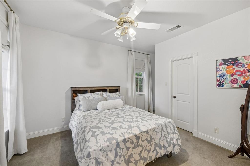 Oak Point, Texas, 75068, United States, 4 Bedrooms Bedrooms, ,4 BathroomsBathrooms,Residential,Active,2051957