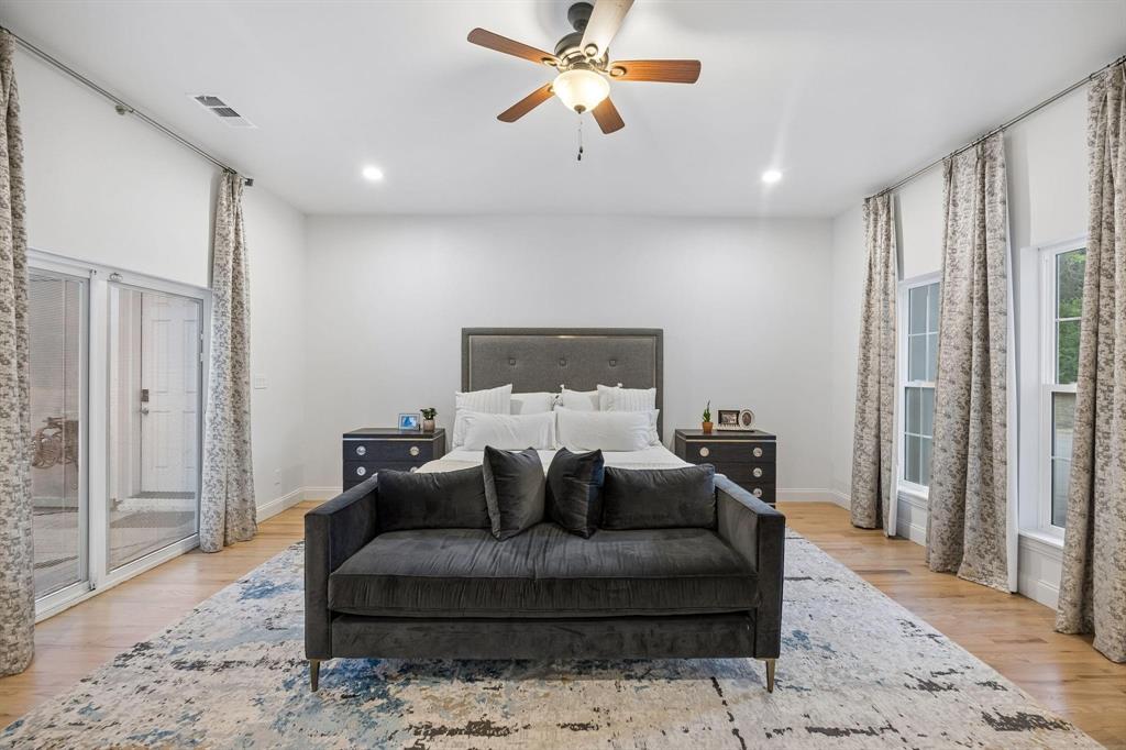 Oak Point, Texas, 75068, United States, 4 Bedrooms Bedrooms, ,4 BathroomsBathrooms,Residential,Active,2051957