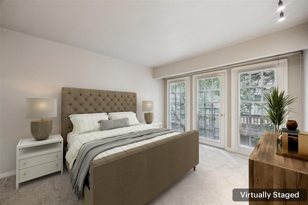 Hall Condo 3922 - Residential