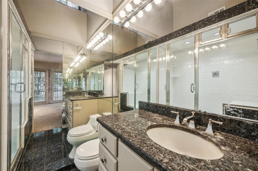 Hall Condo 3922 - Residential