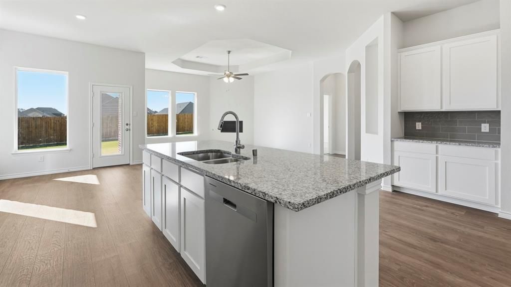 Photo of 4185 Waldron Trail, Forney, TX 75126 (MLS # 21239901)