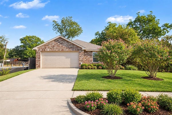1634 E MISSOURI AVE, DALLAS, TX 75216 - Image 1fdfdcd2cb2bb4814b4d86e1cce769a8/671330410