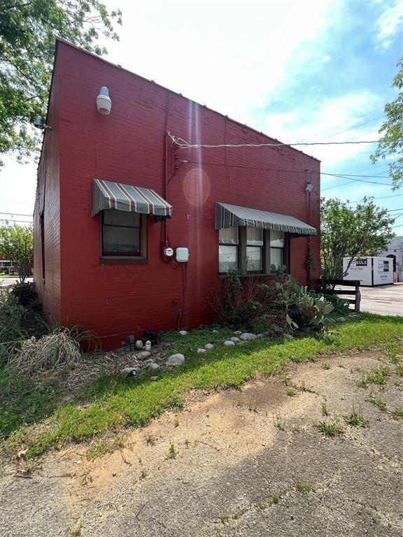 3126 Handley Drive 1 & 2