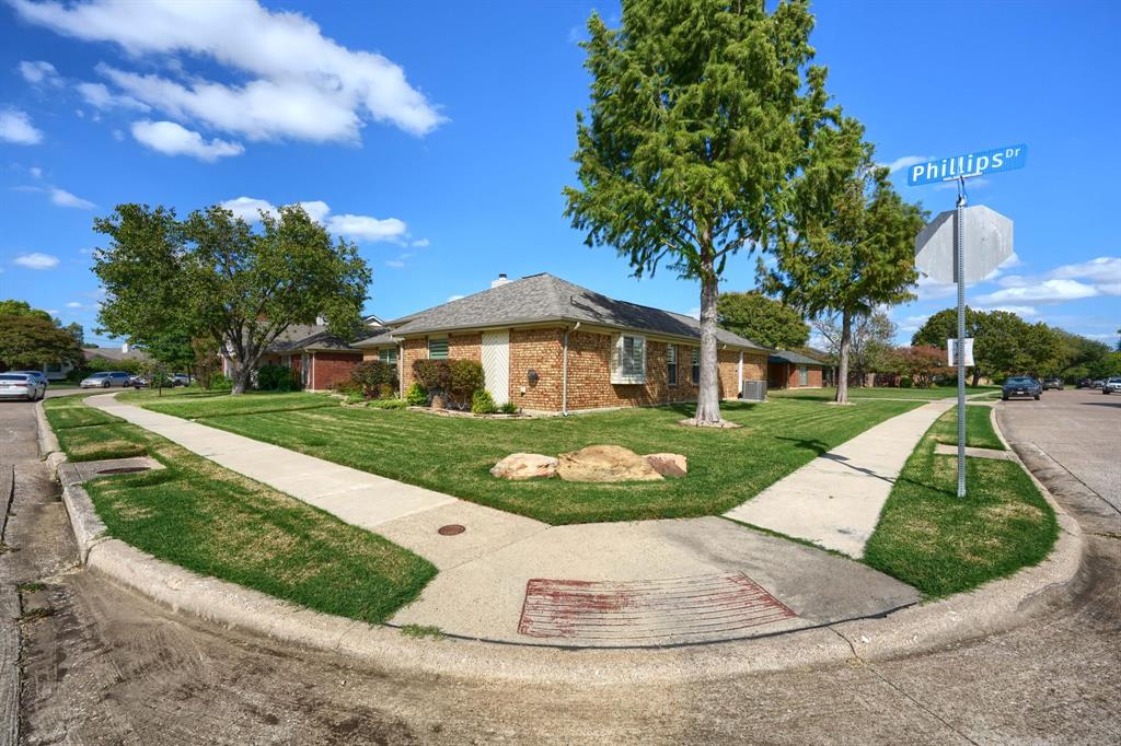 446 Phillips Drive