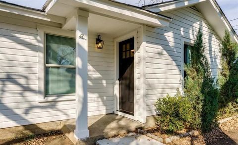 Photo of 2021 Bluebonnet Drive, Fort Worth, TX 76111 (MLS # 21245410)