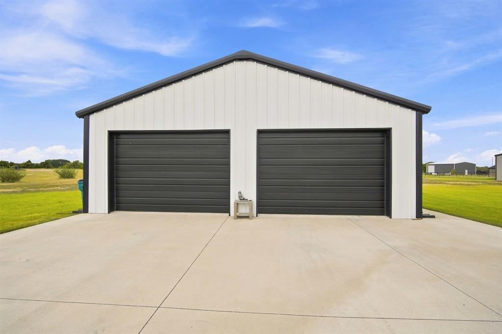 140 Lone Elm Road