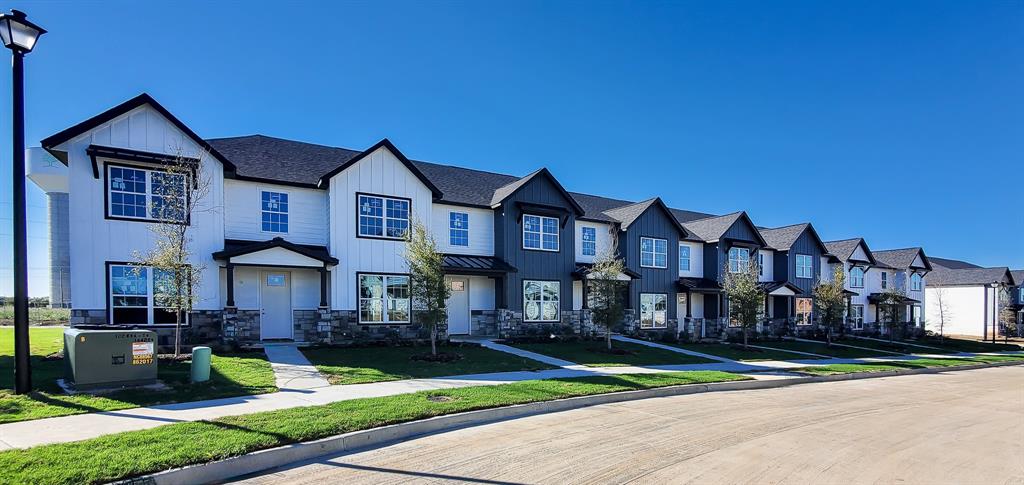 Townhomes at Monticello - Residential