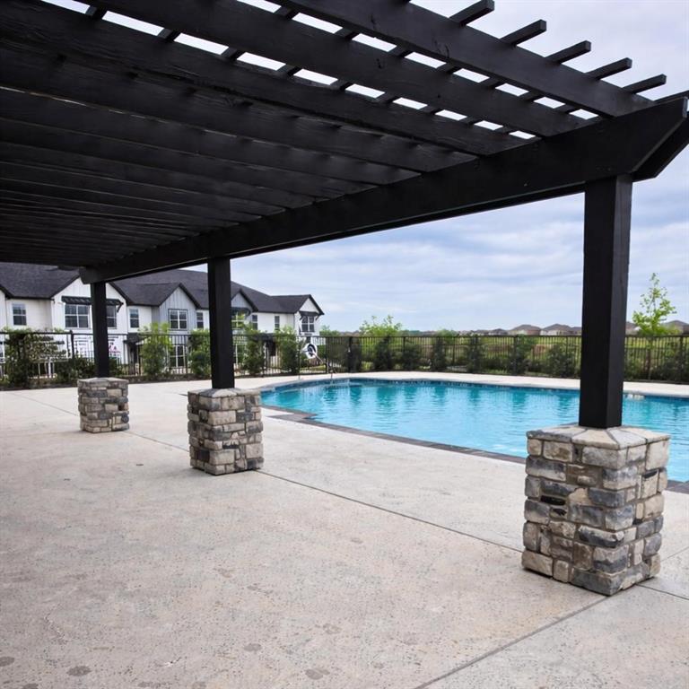 Townhomes at Monticello - Residential