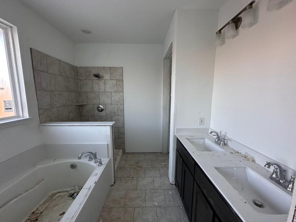 Saddleback Estates - Residential