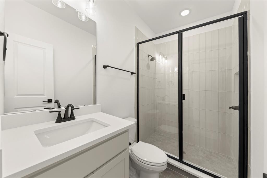 Lakewood at Brookhollow - Residential