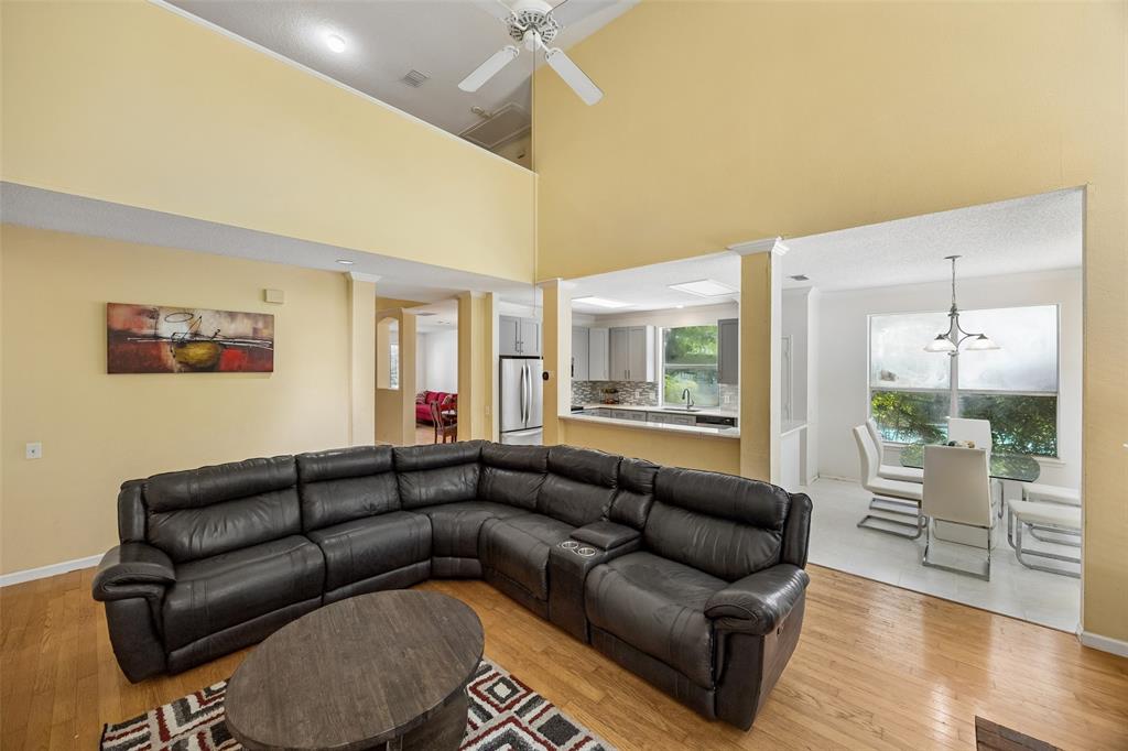 2401 Pinehurst Court