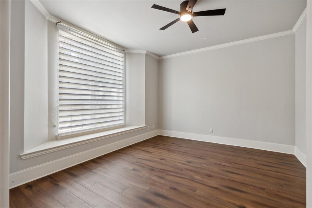 Ll Jesters Smu Heights Rev Place - Residential