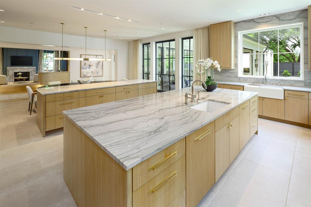 Mount Vernon 3rd Inst Amnd Blk 13 Lot 5-A - Residential