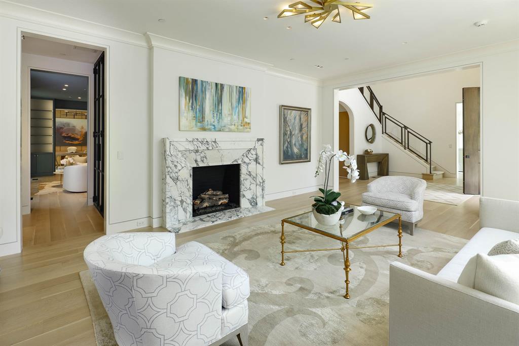 3906 Shenandoah Street