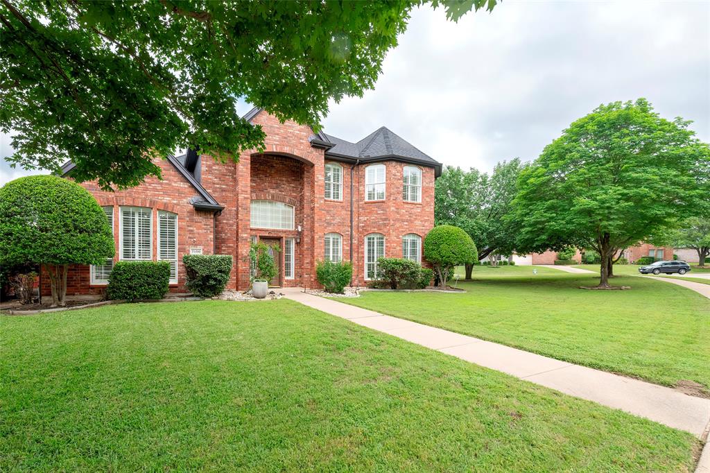 7100 Oakbrook Drive