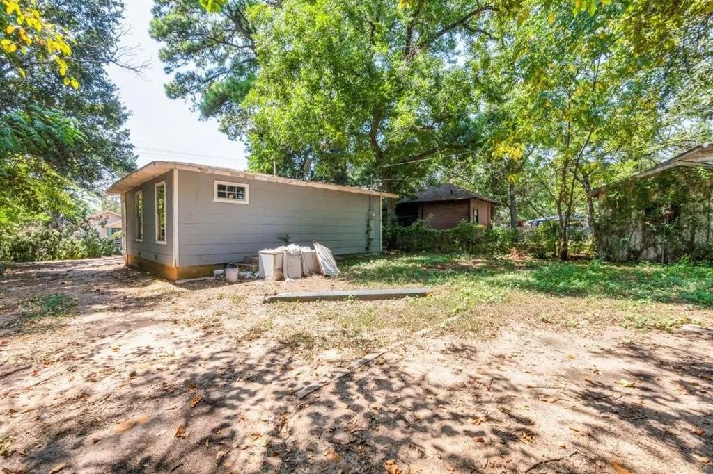 Ervay Terrace - Residential