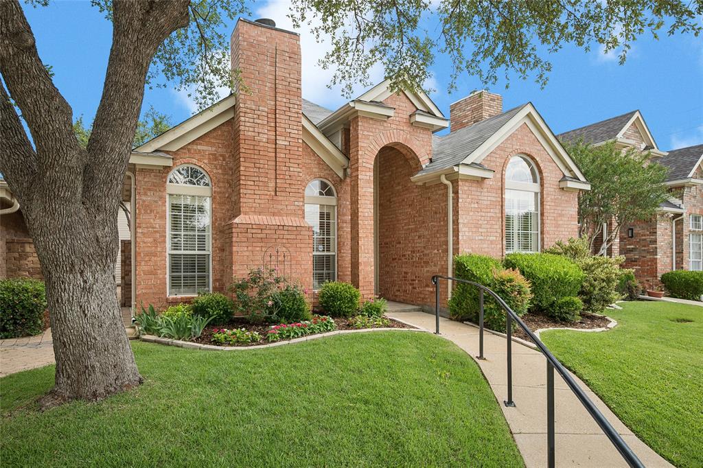 Highlands Pkwy - Residential
